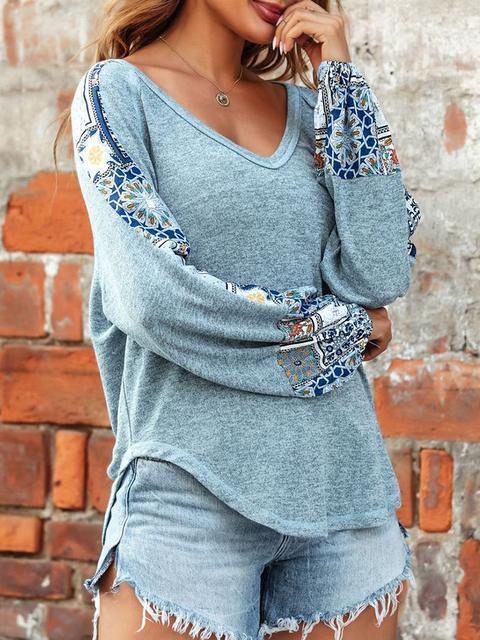 Ethnic Print Sleeve V-neck Top